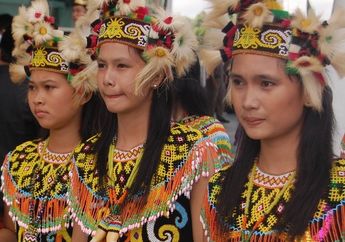 Festival Erau Angkat Kebudayaan Kutai