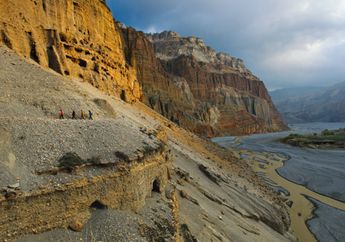 Gua-Gua Langit di Nepal
