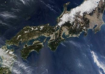 Jepang Sukses Mengekstrak "Es Api" dari Dasar Laut