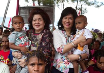 “Cuma Wamena yang Bisa Membuat Ibu Direktur Menangis”