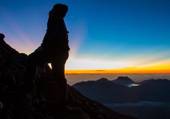 Di Puncak Api Kerinci