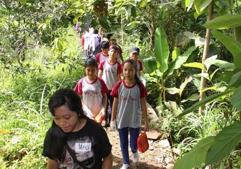 Diujikan, Materi Bahasa Asing Berbasis Lingkungan