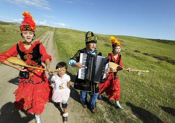 Xinjiang di Mata Fotografer Ismar Patrizki adalah Bianglala
