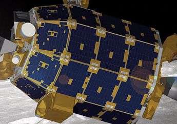 Usai Tugas, NASA "Buang" Satelit Komunikasi ke Bulan
