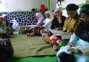 Intip Semangat Santri Lansia di Pondok Pesantren Sepuh
