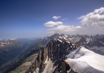 Kondisi Buruk di Mont Blanc Memakan Korban