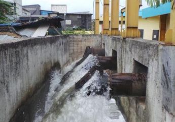 Status Kritis di Pintu Air Penjaringan