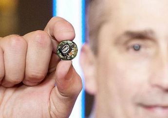 Intel Perkenalkan Komputer Sebesar Kancing