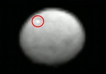 Misteri Titik Bercahaya di Planet Kerdil Ceres
