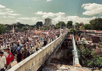 Pisowanan Agung Rakyat Yogyakarta Mei 98