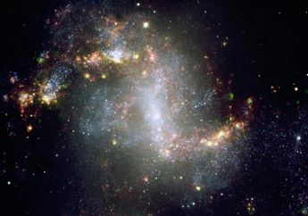 Inilah NGC 1313 X-1, Lubang Hitam dengan Massa Menengah