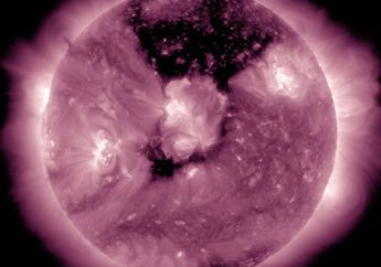 NASA Rilis Citra Lubang Koronal di Matahari
