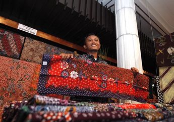 Membangkitkan Tradisi Batik Indonesia