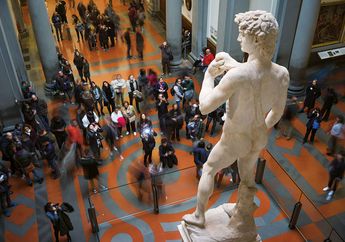 Kemegahan Patung David Karya Michelangelo