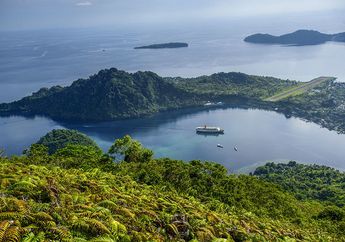 Singgah di Kepulauan Banda