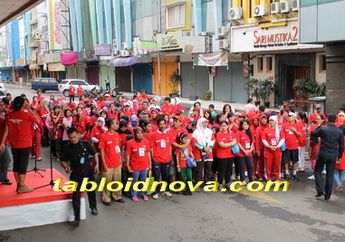 Jalan Sehat Demi Perkenalkan Hidup Sehat