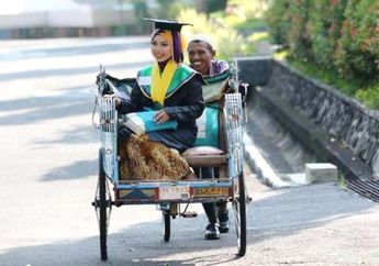 Berikut 5 Fakta Seputar Raeni Wisudawati Terbaik Unnes yang Mendapat Beasiswa Penuh S3, Sederhana!