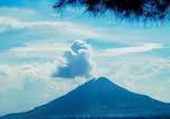 Erupsi Gunung Sinabung: Pengungsi Terus Bertambah