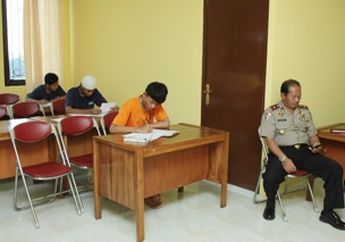 Dua Siswa Pemerkosa Ikut UN