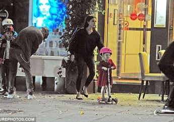 Serunya David dan Victoria Beckham Makan Malam Bersama 4 Anak di London