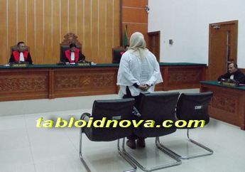 Kasus Narkoba, Afriyani Divonis Lebih Berat Dari Tuntutan Jaksa