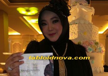 Rina Gunawan: Banyak Keluarga Datang Berlinang Airmata