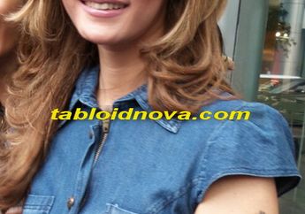Wow! Inul Daratista Koleksi Baju Seharga Rp 100 Juta