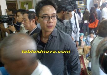 Kisah Pelukan David 'Noah' Jelang Kepergian Idris Sardi