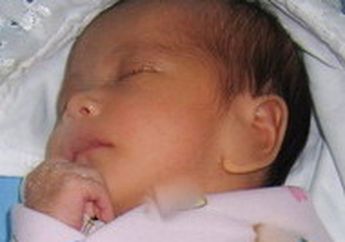 Bayi Baru Lahir Dijual Ibunya 10 Juta