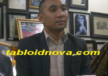 Tak Bisa Temui Ayu Ting Ting, Enji Titipkan Uang Dollar
