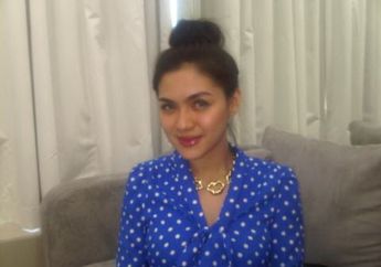Cerita Vicky Shu Sebelum Melakukan Tatto Alis