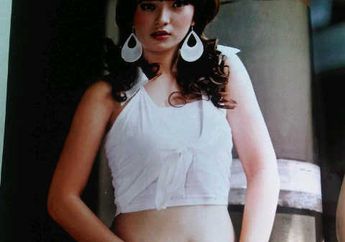 Beredar, Foto-foto Seksi Zaskia Gotik