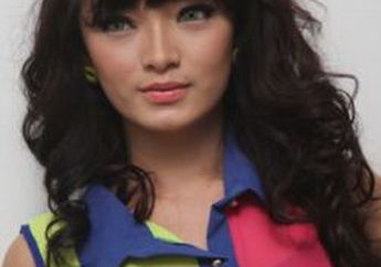 Zaskia Gotik: Aku Ingin Minta Maaf
