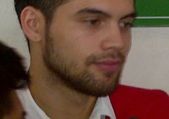 Pengalaman Diego Michiels Belajar Salat