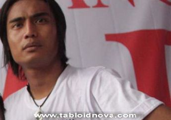 Charly Angkat Kisah Nyata ke Layar Lebar