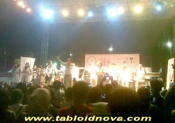 Sm*sh dan Maliq & D'Essentials Bikin Heboh Pengunjung Nova Ladies Fair
