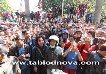 Ariel Dibuntuti Fans Pasca Bebas