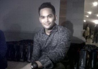 Teuku Wisnu Siap Tuntaskan Kuliah