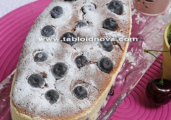 Yogurt Blueberry Cake