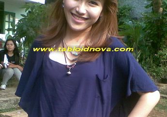 Ayu Ting Ting Cuti Kuliah Demi Karier