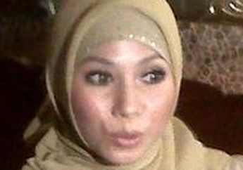 Puput Melati Diam-diam Nikah Lagi