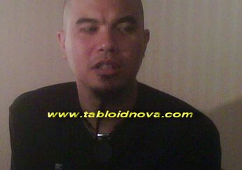 Ahmad Dhani Siapkan Buku Kontroversial