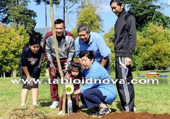 Menunggu Lamaran Putra Presiden SBY