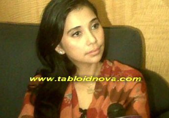Ayu Azhari Ingin Anaknya Diawasi 24 Jam