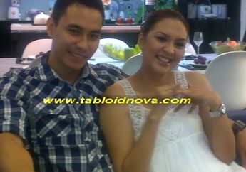Donna Agnesia dan Darius Sinathrya Percaya Mitos