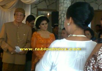 Marcella Zalianty Gelar Upacara Siraman