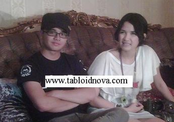 Dinda Kanya Dewi & Derby Saling Mengingatkan