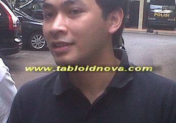 Ariel & Uki Ngobrol Berjam-jam