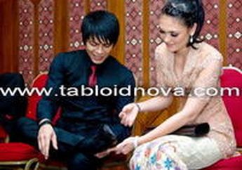 Luna Maya & Ariel Kembali Diperiksa