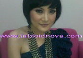 Kiki Amalia Dukung Julia Perez